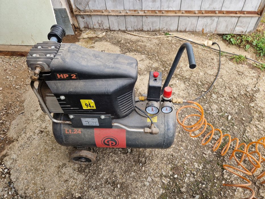 Inchirieri  Betoniera, Masina de taiat gresie cu apa, Scule de mana.