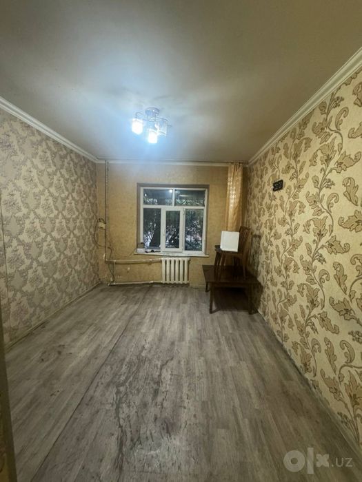Продам 1-комнатную квартиру! Бывшее общежитие! Сергели-Спутник-4