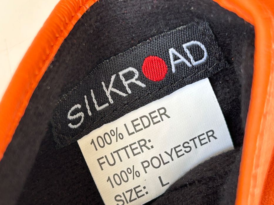 Оранжеви кожени ръкавици и подарък шал