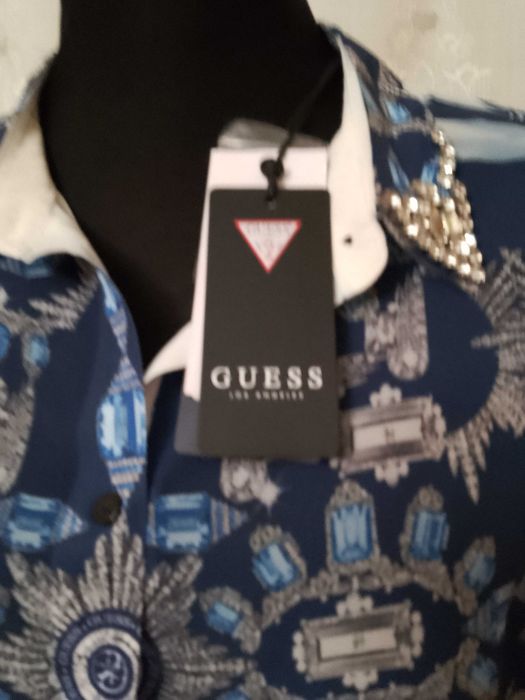 Guess маркова риза с камъни
