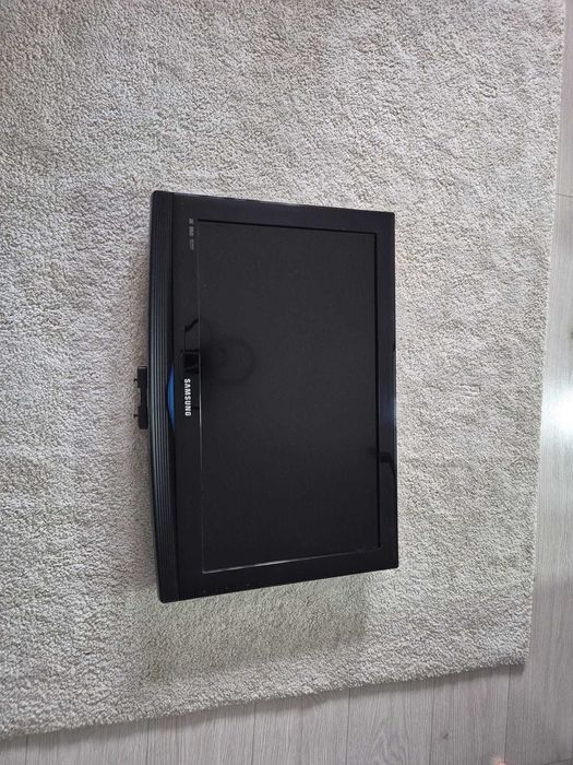Televizor Samsung LE26B350