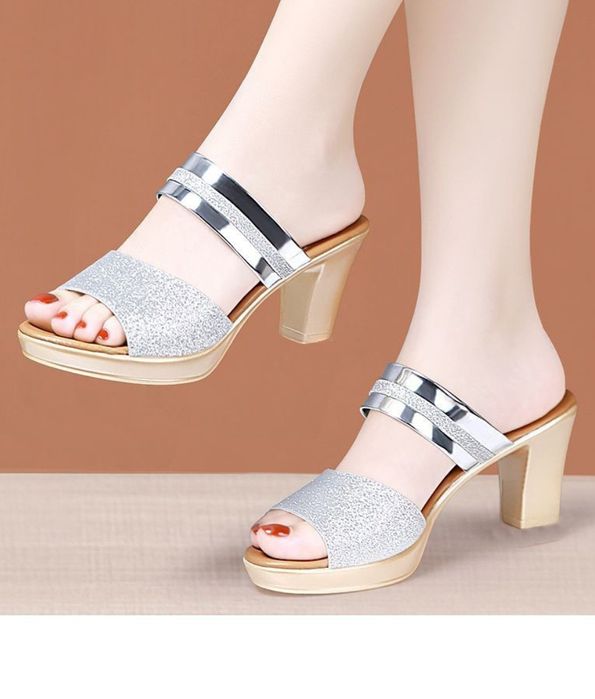 Женская обувь...