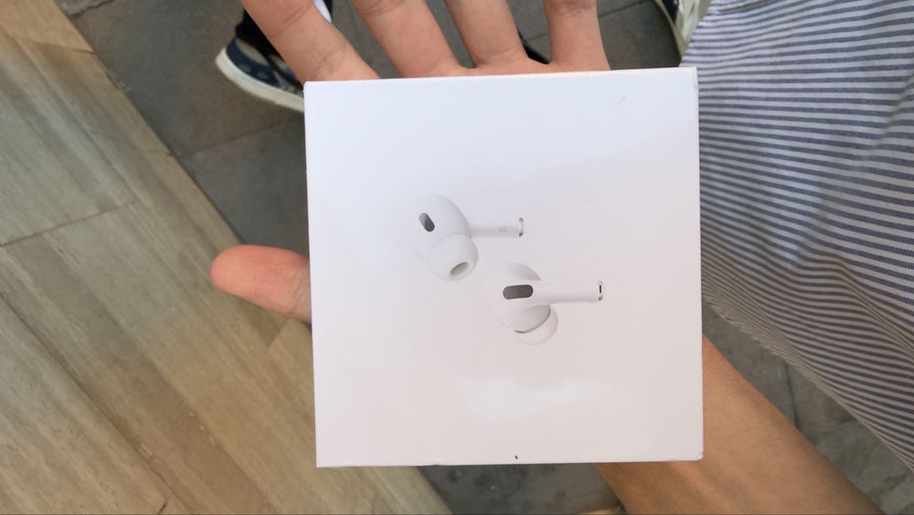 Продам air pods 2 pro новый