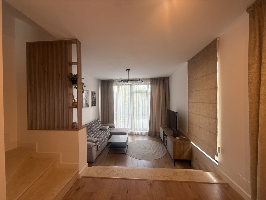Duplex de inchiriat ptr Untold