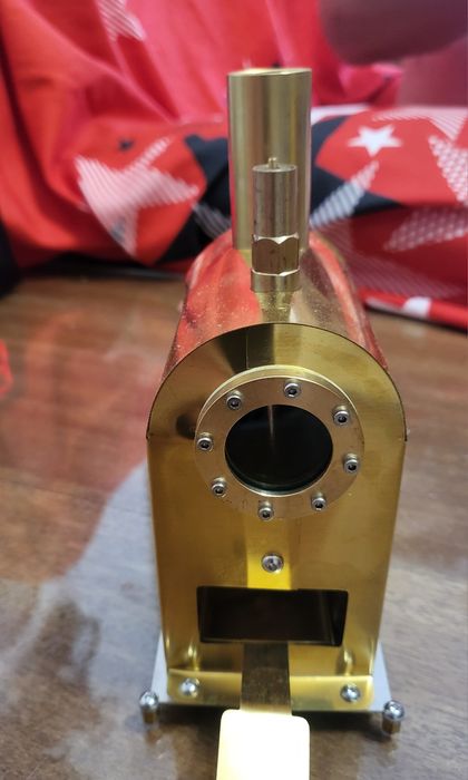 Macheta motor cu aburi marine, noua