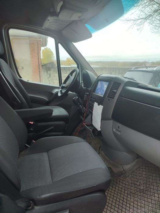 Vand Mercedes-benz Sprinter 2010 cu lift,euro 5