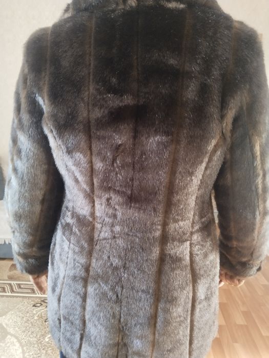 Продам норкавая шуба