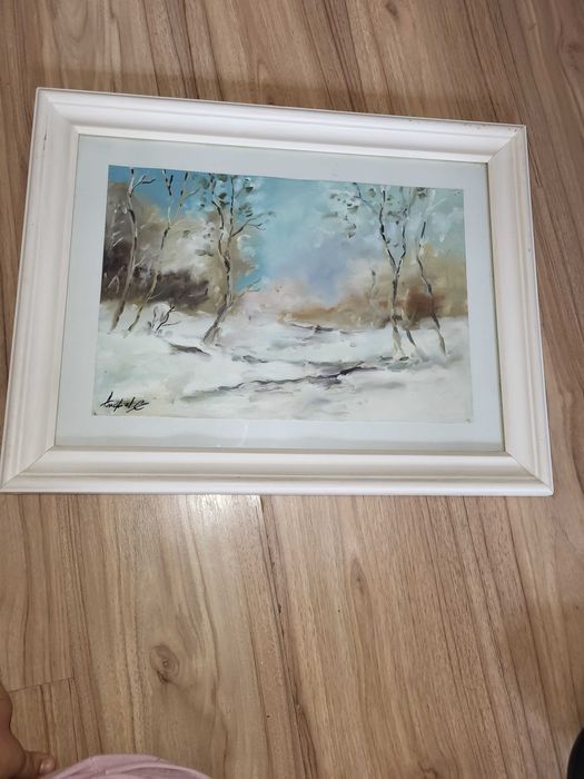 Tablouri si statuete