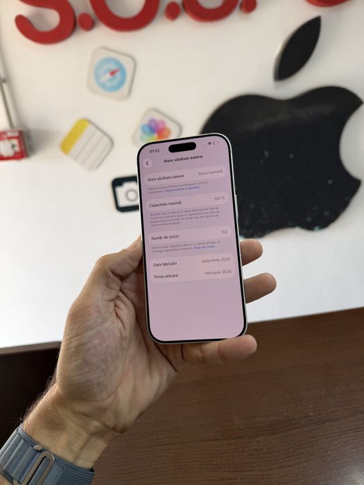 Vand Iphome 17 256Gb White impecabil