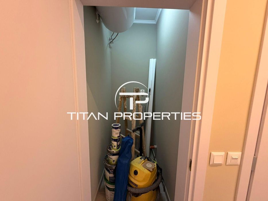Продава се Двустаен апартамент в Бургас, Изгрев - 67 кв.м за 1675 €/кв.м - Снимка #3