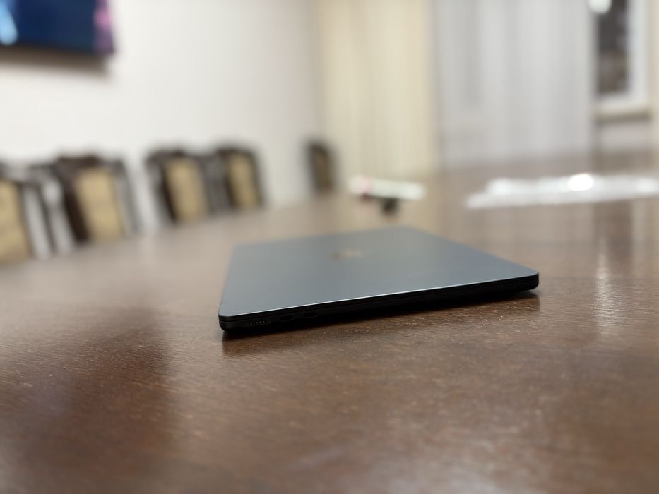 Продам MacBook Air