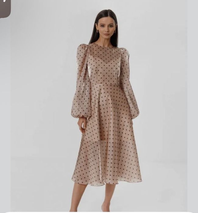 Продам платье Lichi 15000