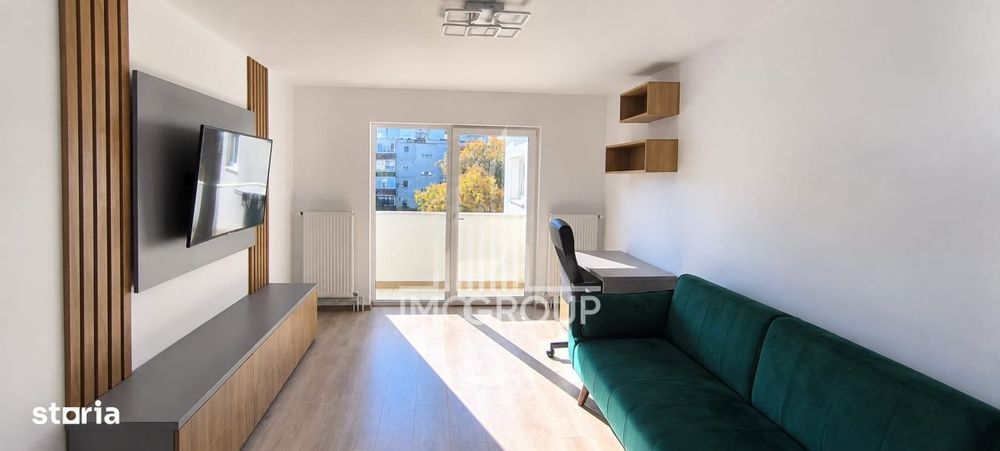 Apartament 3 camere de vanzare Brates