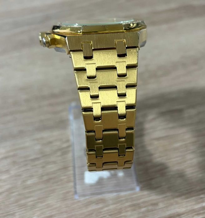 Часовник AUDEMARS PIGUET chronograph