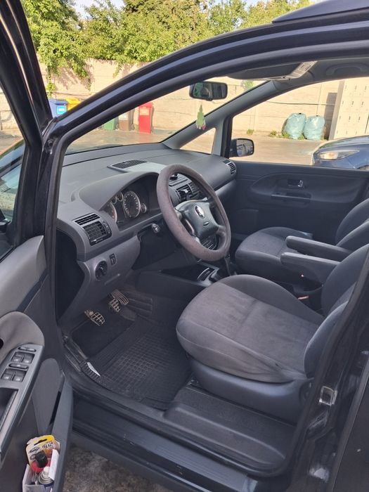 Seat Alhambra 2.0 TDI  140 cp