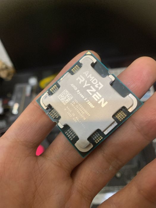 Продам Процесоры АМ5 Ryzen 7500F - 7600X