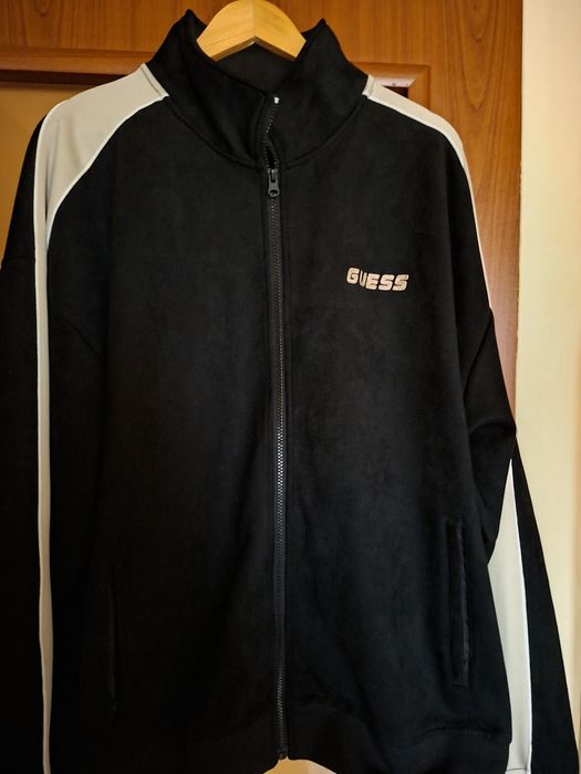 Hanorac deosebit Guess