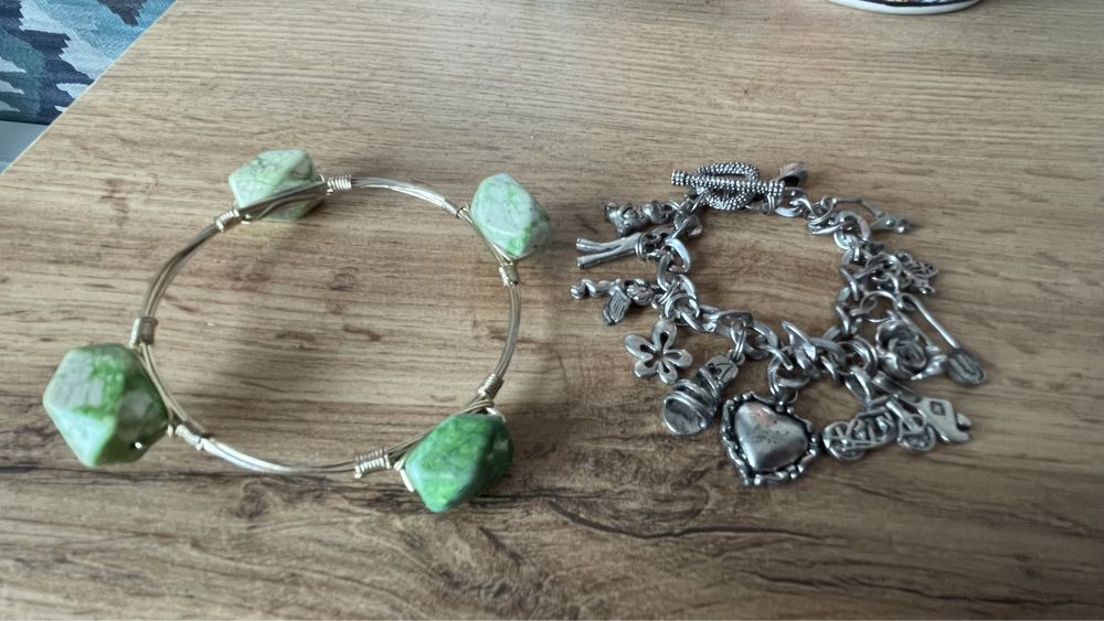 Дамска гривна