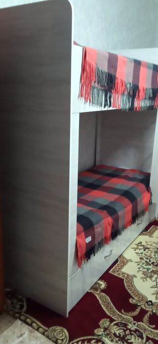 Продаётся трёх ярусная кровать