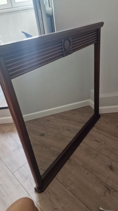 Зеркало настенное