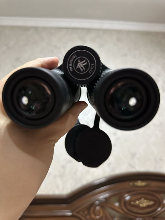 продам бинокль .