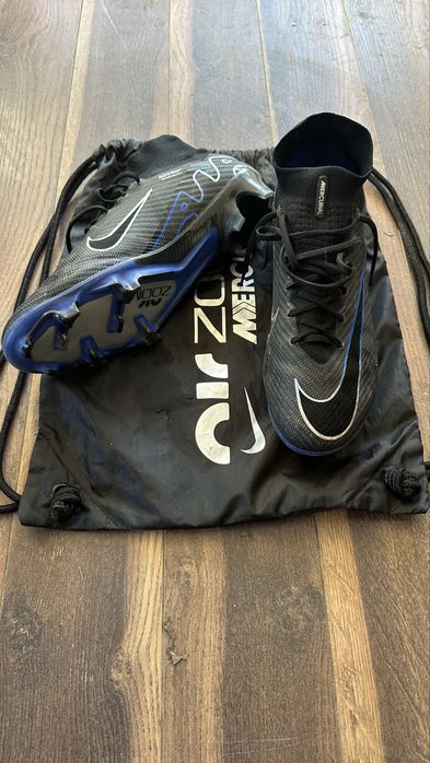 Nike mercurial SUPERFLY