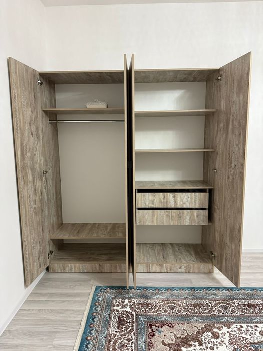 Продаётся новый  шкаф