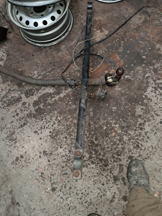 Фаркоп на ниву 2121