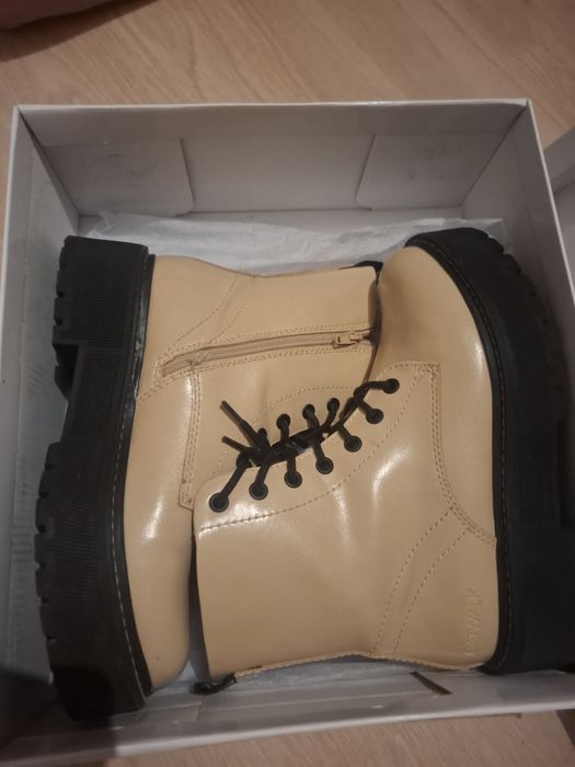 Ghete fete 37.                  .