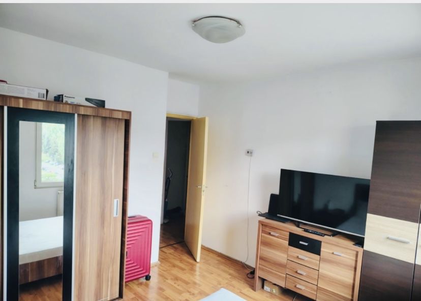 Dau In Chirie Apartament Cu Doua Camere