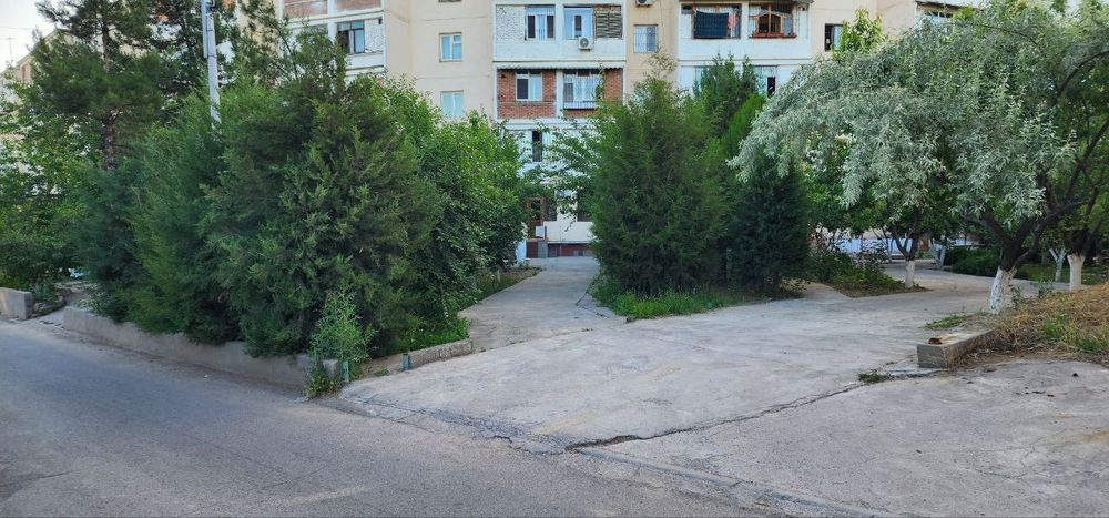 Квартира под офис магазин детский сад вдол дороги