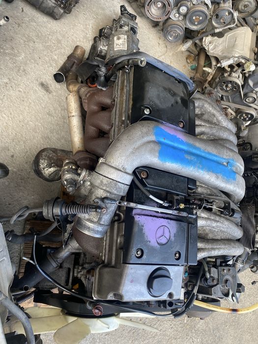 Двигатель  MERCEDES OM606