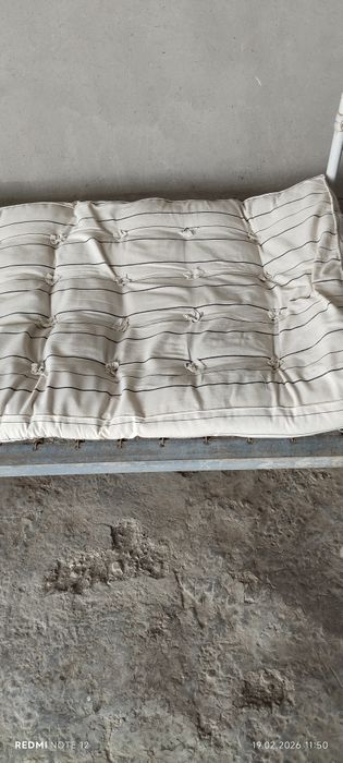 temir kravat sotiladi holati deyarli ishlamagan. mexanizmlik