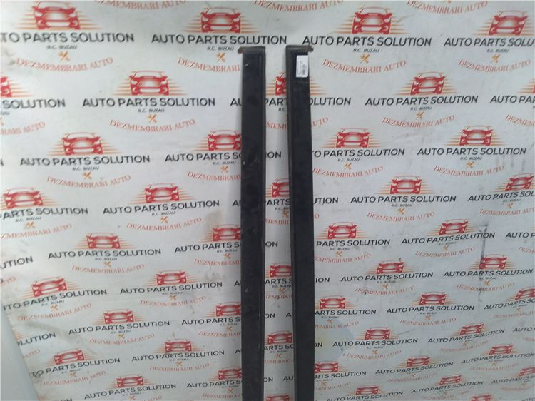 Ornament  plafon ( 2 buc ) range rover sport 3.0d an fabr.2016