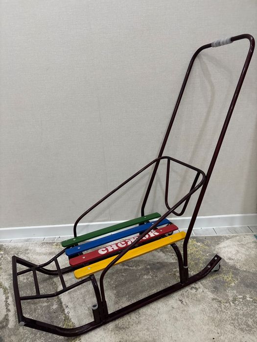 Продам Санки Снежок