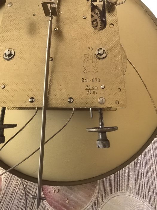 Немски часовник ОГРОМЕН