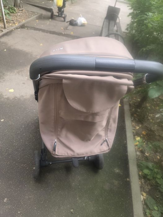 Коляска прогулочная Kidilo