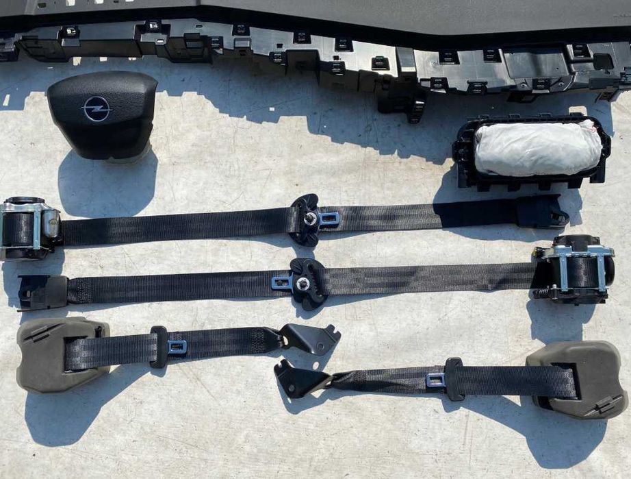 Opel GrandLand II 2 - kit airbag - plansa de bord - centuri siguranta