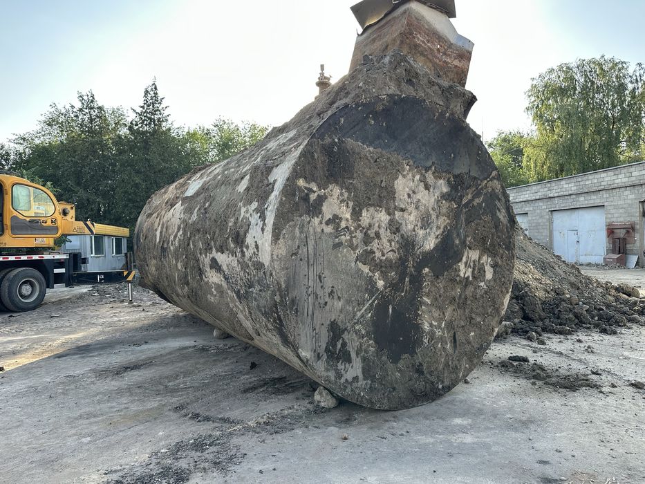 Продам резервуар, бочка, ёмкость хорошем состоянии