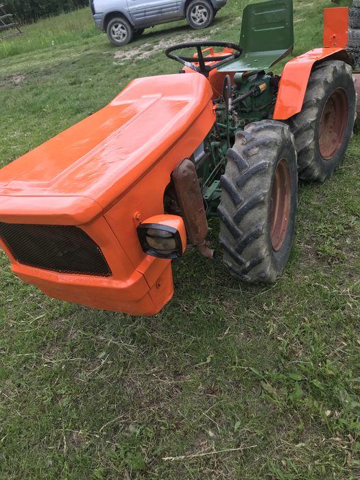Tractoras goldoni