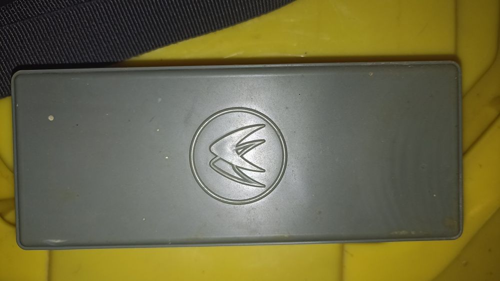 Mașina de cusut electrică marca Mercedes 142