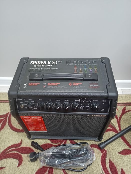 Электро гитара и комби усилитель