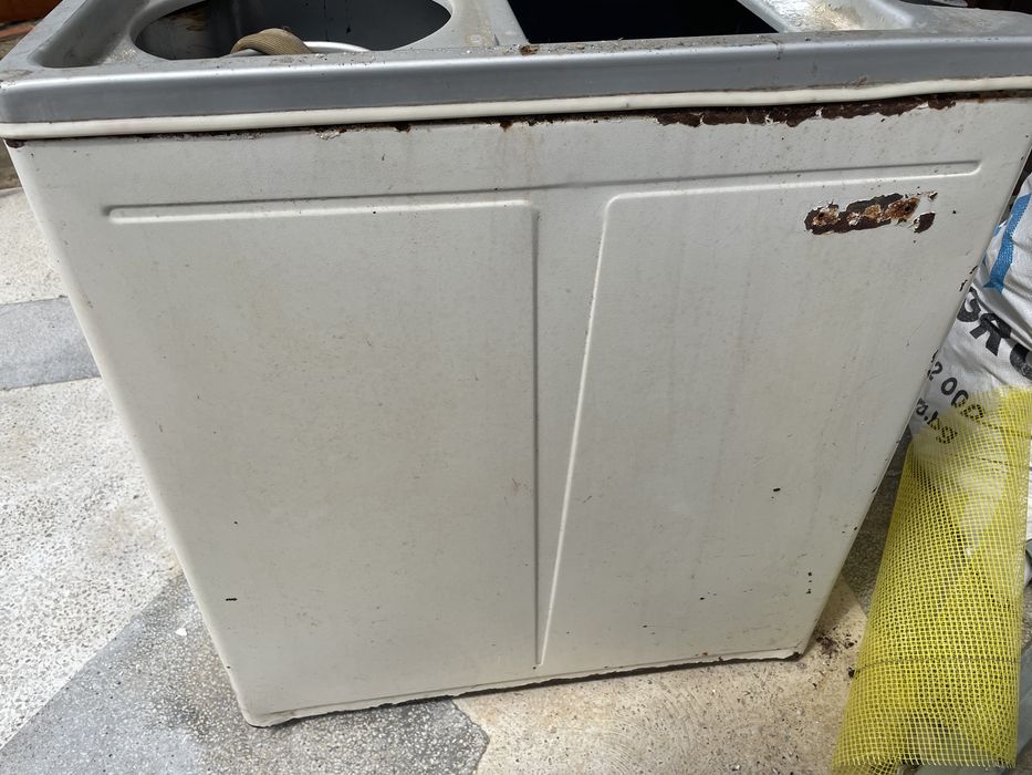 Старвремска пералния с капак