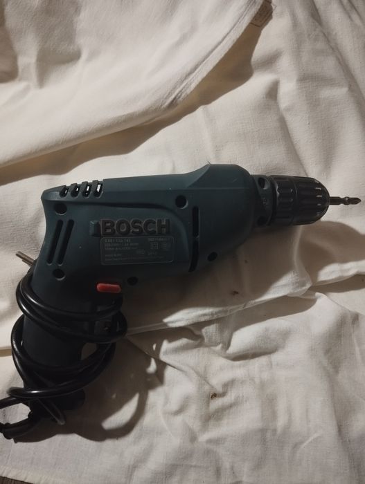 Продаётся дрель Bosch GBM 350RE