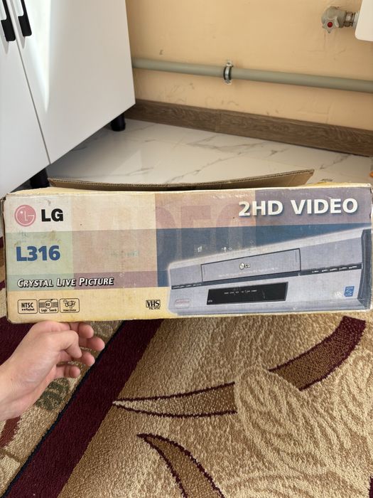 Видеопроигрыватель LG Касета