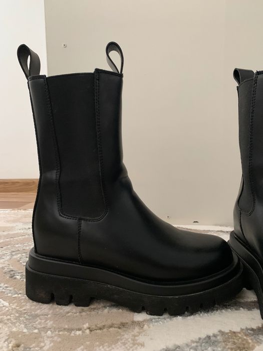 cizme de piele mărime 38,5-39