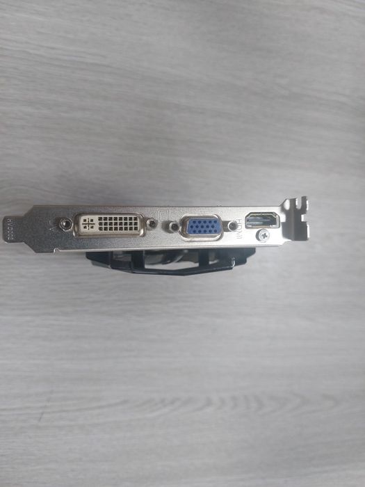 Видеокарта PCI-E GigaByte GT 730  128bit DDR3