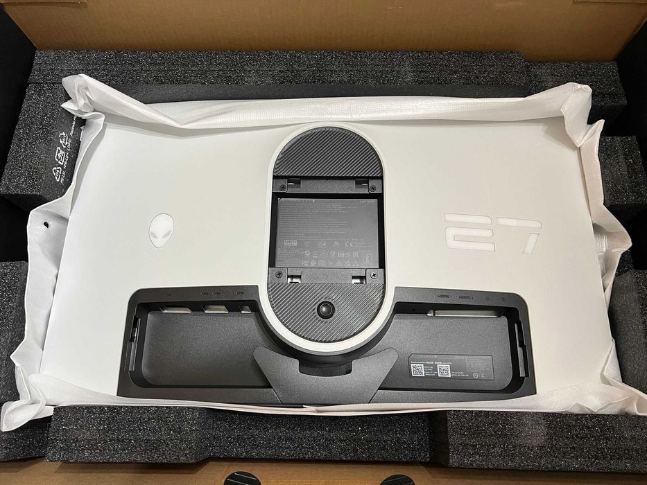 Monitor Alienware AW2723DF 2K 280Hz 27" nou