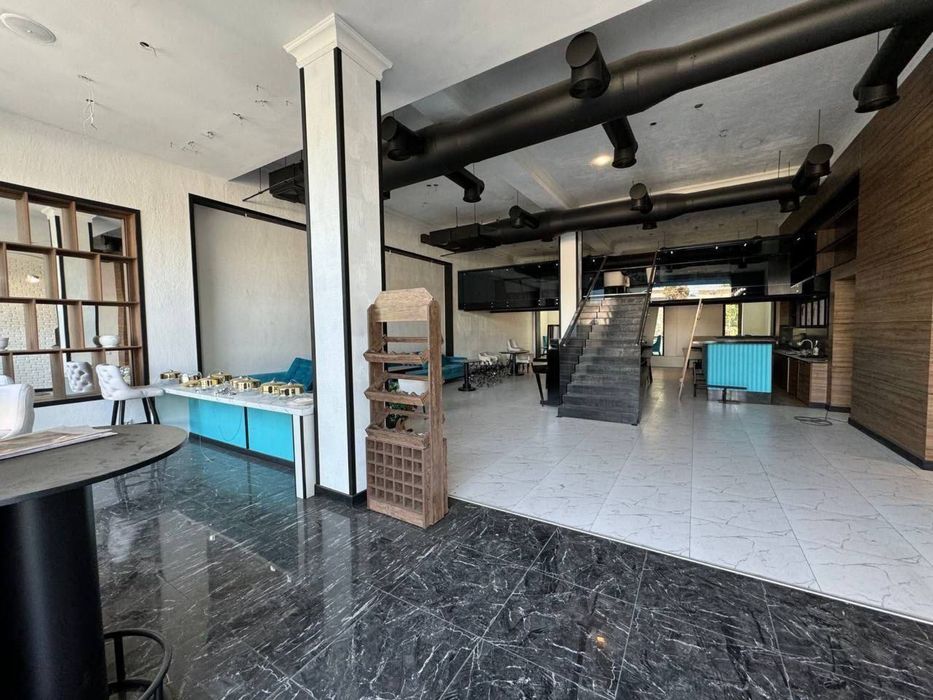 Сдаётся Нежилое Помещение 369кв.м 1-Линия Юнусабадский район ул.Осиё