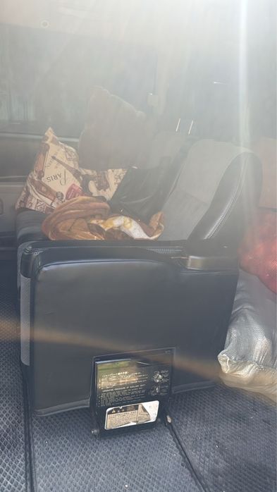 Делика 2005 белая